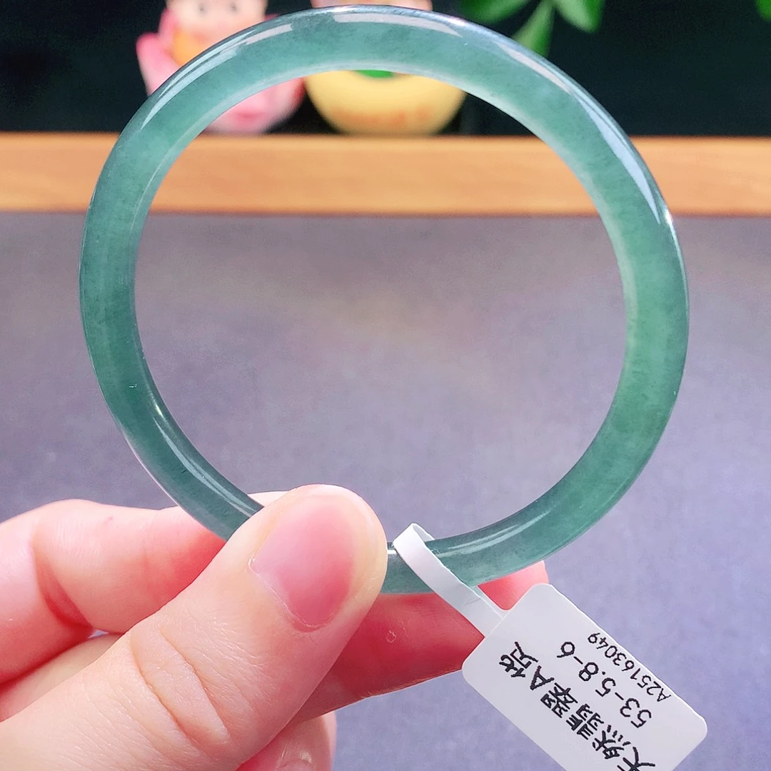 翡翠未镶嵌手镯天然翡翠