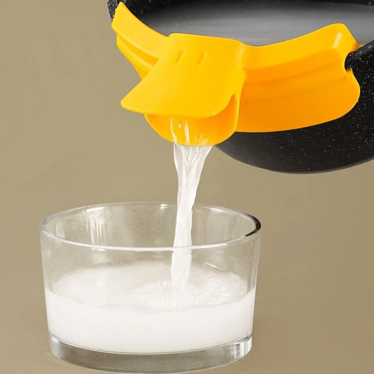 防洒漏厨具锅具圆口边缘导流器鸭嘴液体导流嘴倒汤器砂锅倒药漏斗