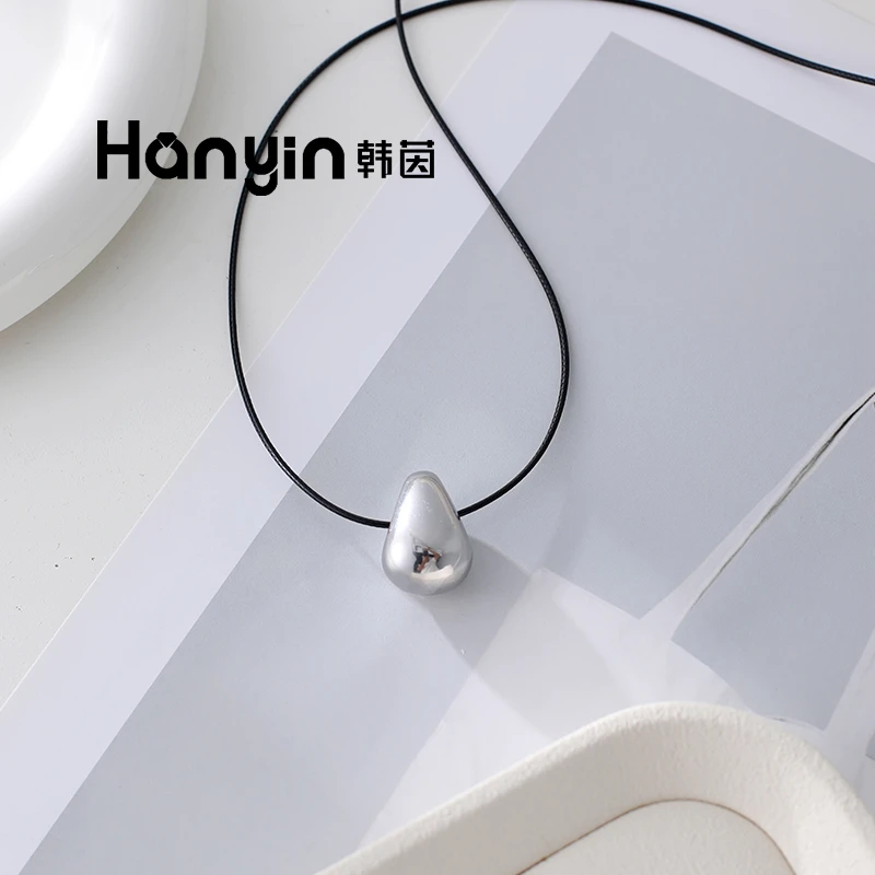 钛钢皮质项链 原创设计小众简约立体实心水滴项链个性情侣款