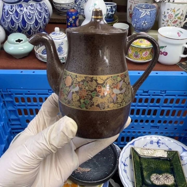 他家瓷器真美…开播了