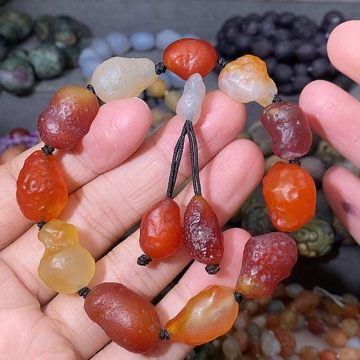 未镶嵌玛瑙/玉髓珠宝奇石