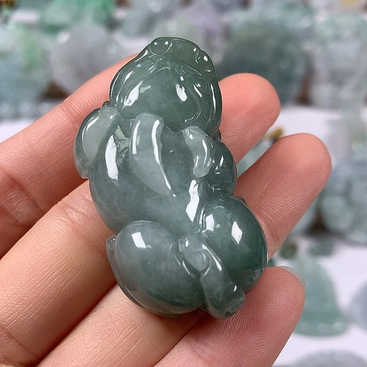 翡翠未镶嵌颈饰貔貅福利