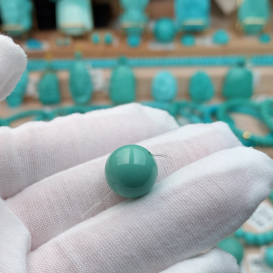 绿松石未镶嵌珠宝奇石12.3mm