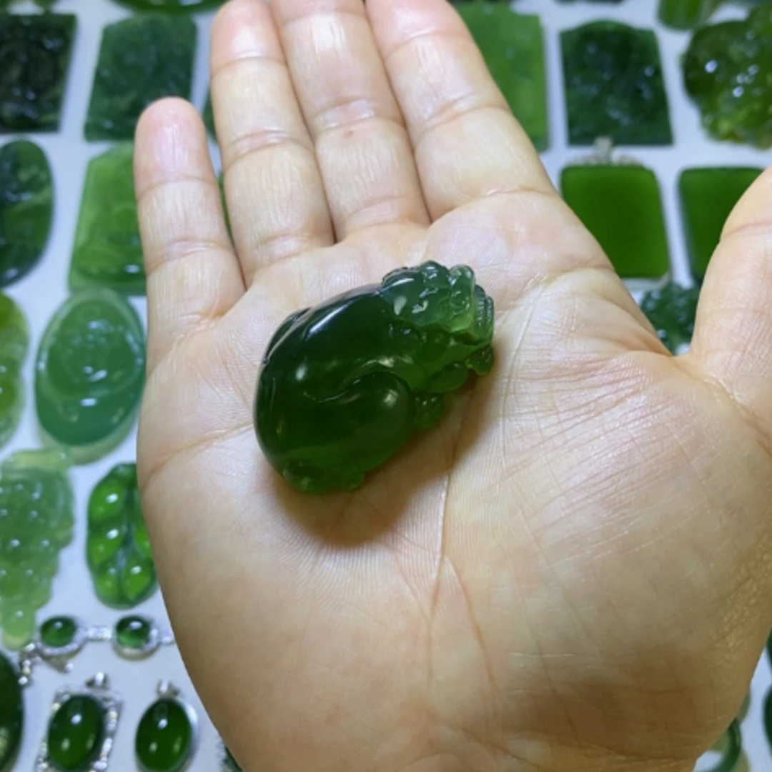 【闪购商品】蛇纹石玉手把件未镶嵌&**味