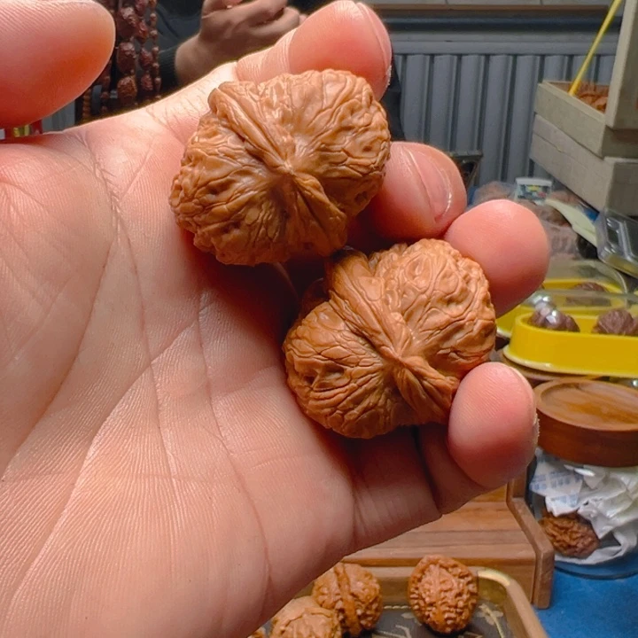 把件文玩核桃空****!全品元宝