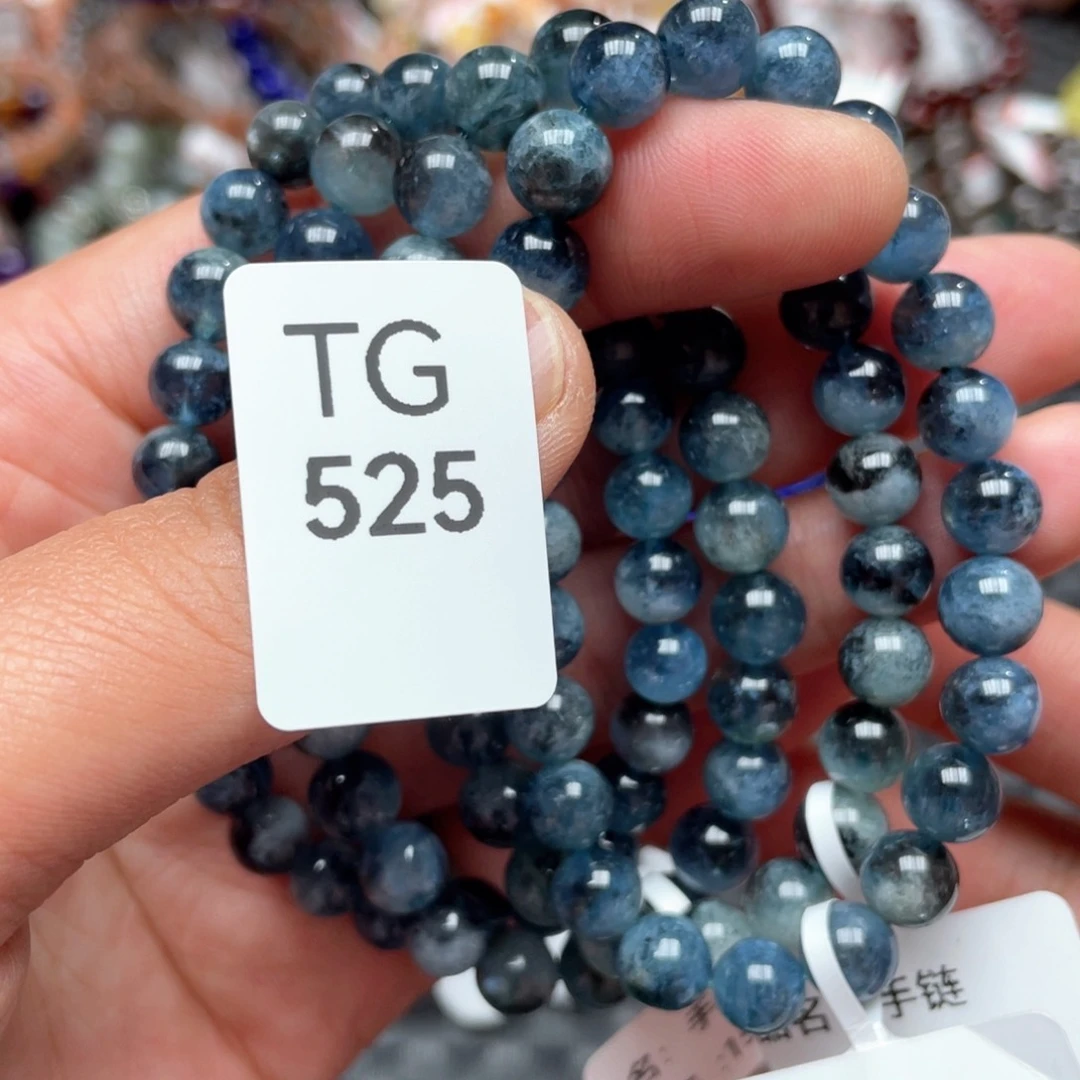 水晶多样性发一只未镶嵌