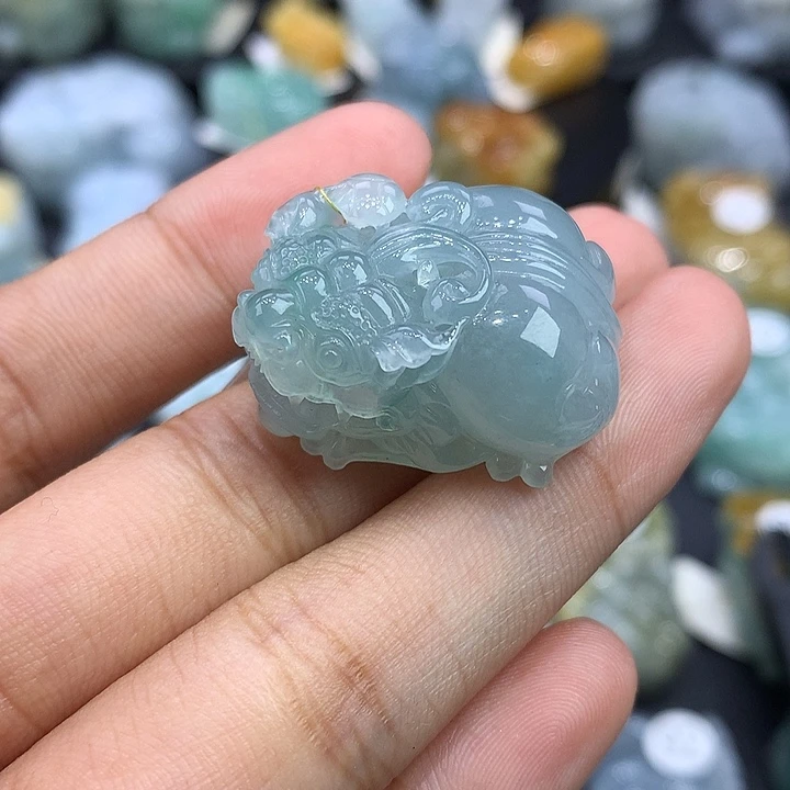颈饰未镶嵌翡翠天然缅甸翡翠