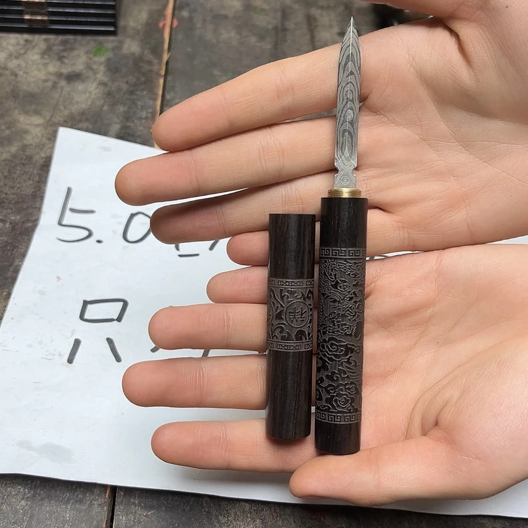 大叶紫檀（黑酸枝木类）