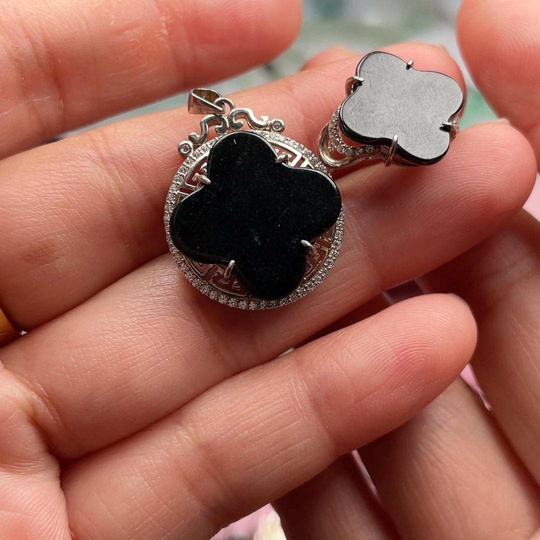 赵***赵翡翠未镶嵌吊坠(不含链)