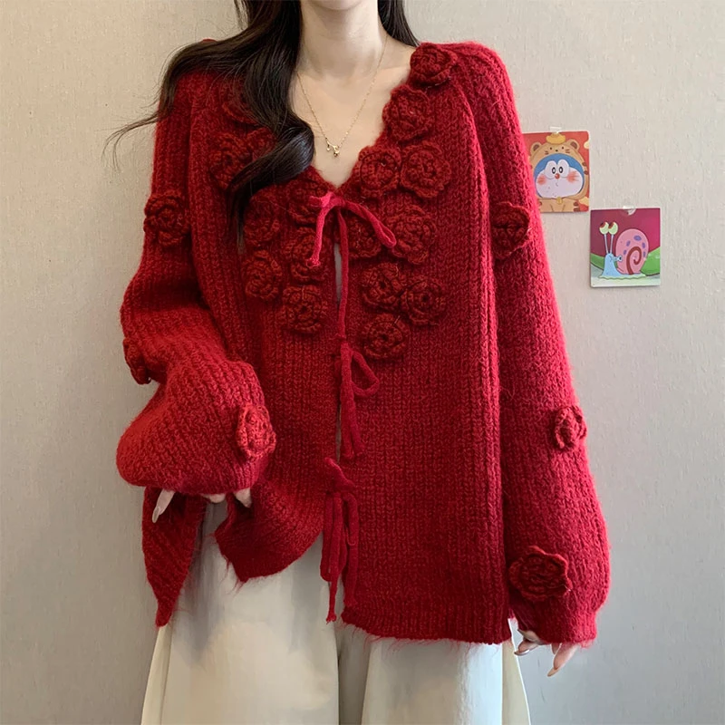 小香风红色V领显白针织开衫毛衣女2025秋季设计感立体花朵上衣