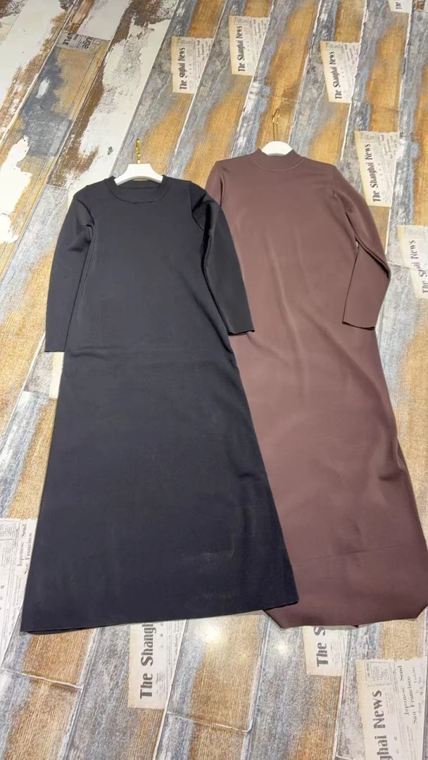意式圆领纯色套头长袖长裙裙子连衣裙秋冬女士女款长款打底时尚