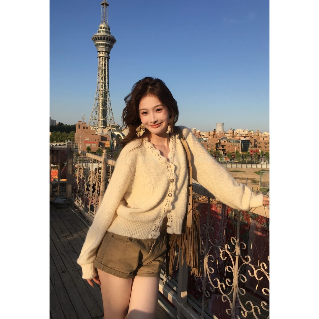 秋季新款气质时尚开衫百搭修身吊带显瘦卷边牛仔短裤套装女S11104