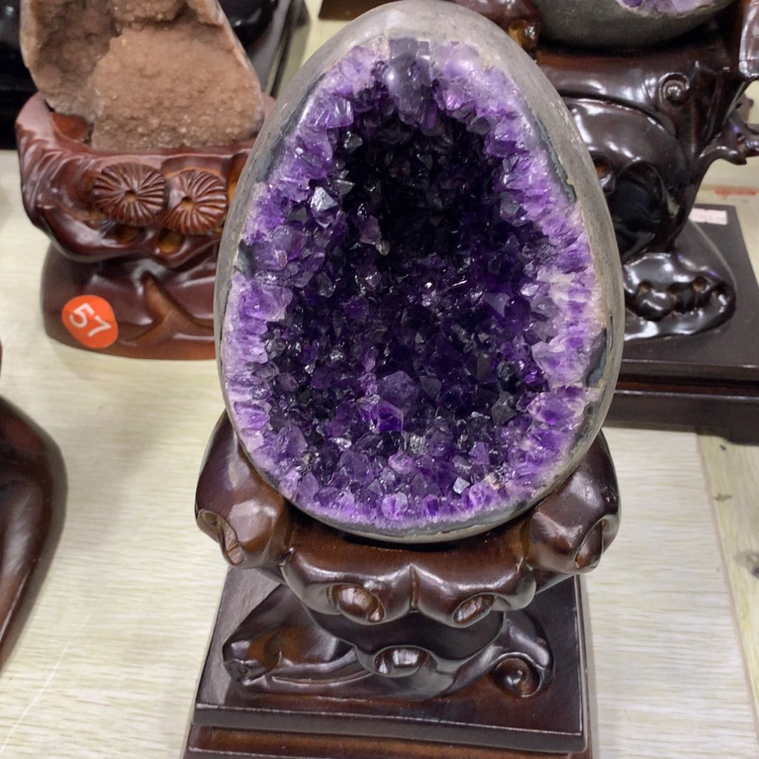 紫晶未镶嵌大型摆件（非配饰）