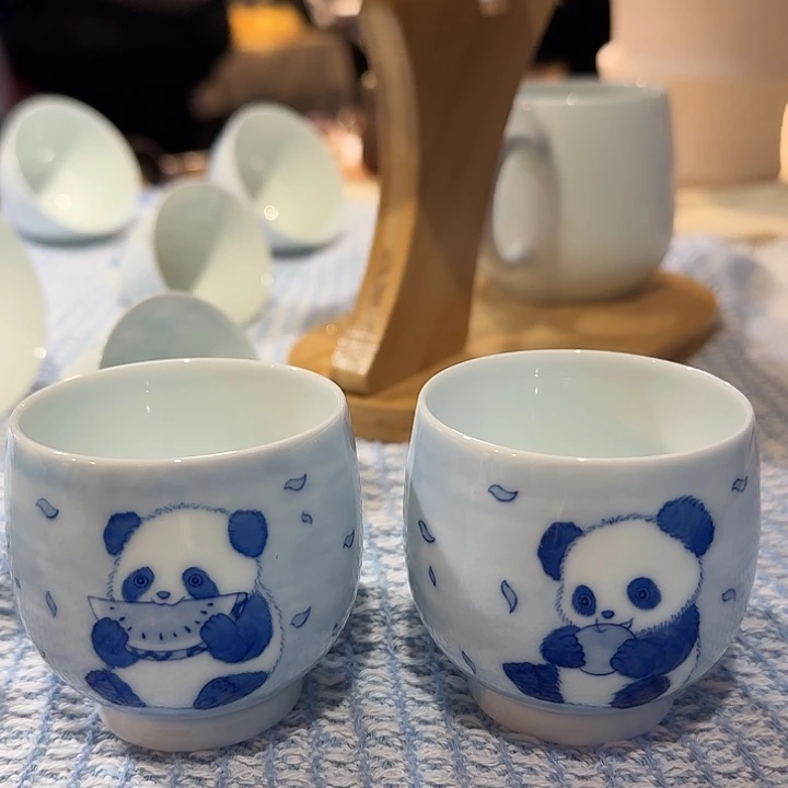 R*y景德镇陶瓷手工手绘现代青花