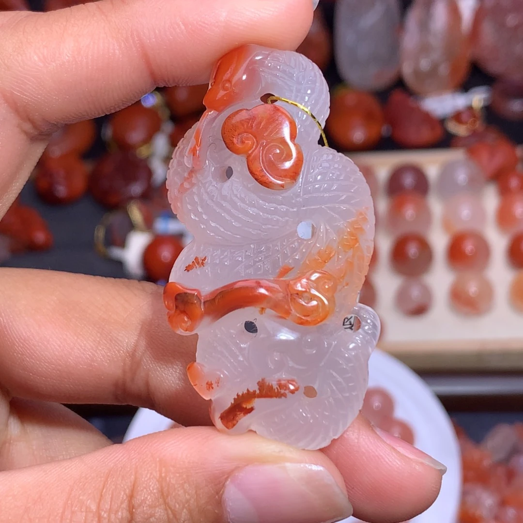 南红玛瑙未镶嵌珠宝半成品蛇