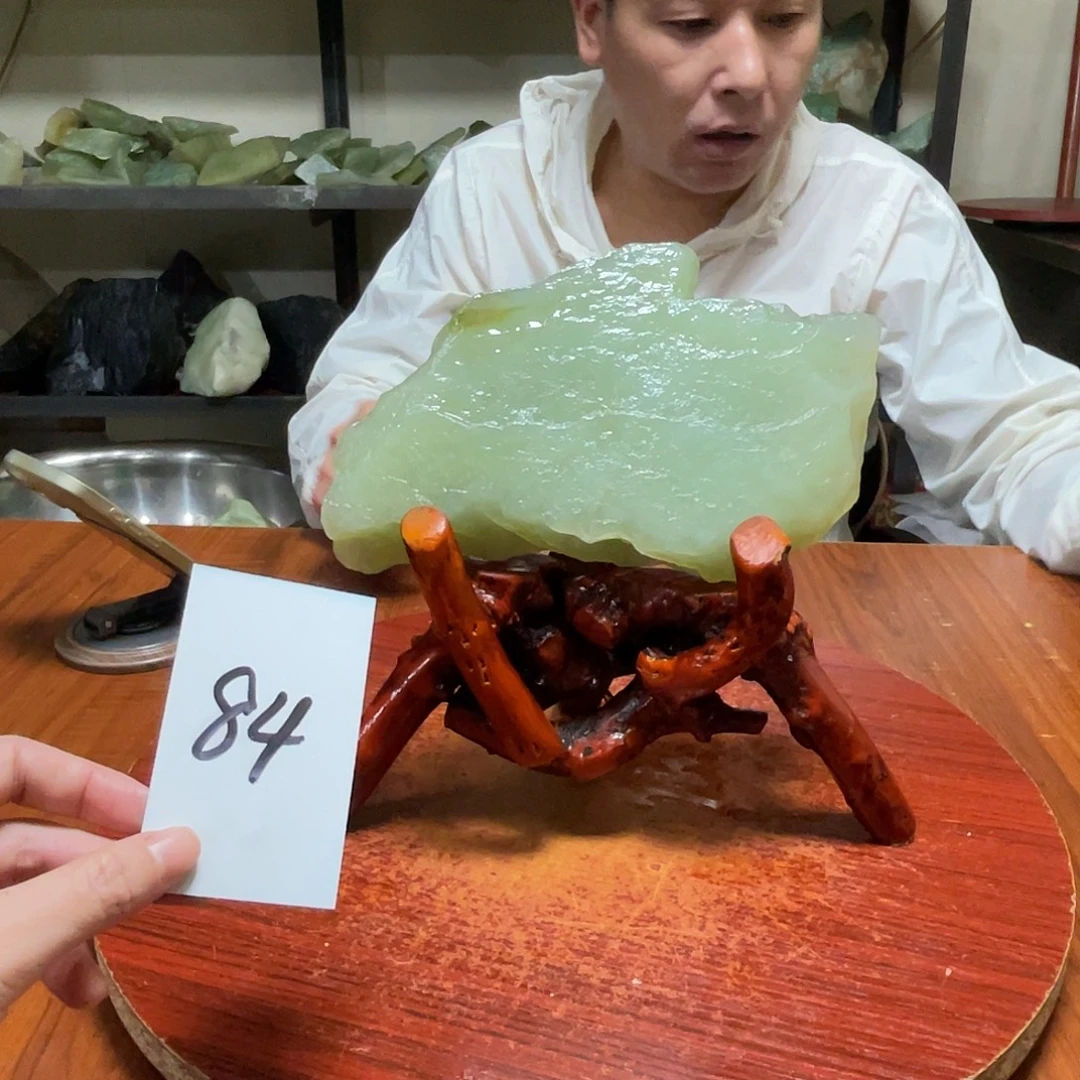 蛇纹石玉未镶嵌原石84