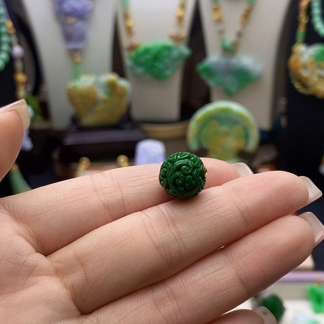 翡翠未镶嵌颈饰天然