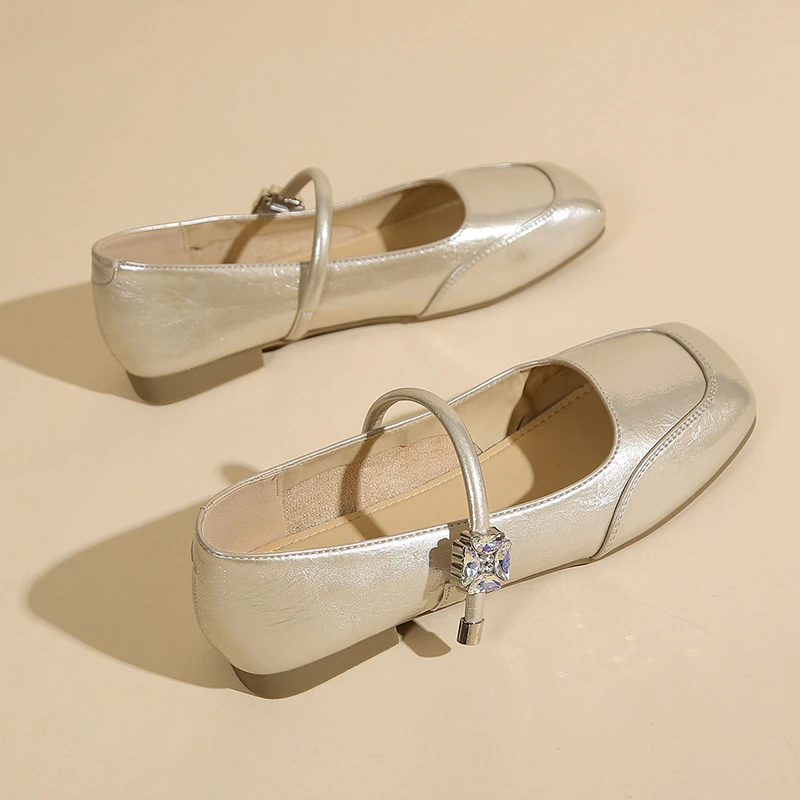 爆款绝美玛丽珍鞋女夏2025新款浅口配裙子时尚不累脚银色平底单鞋