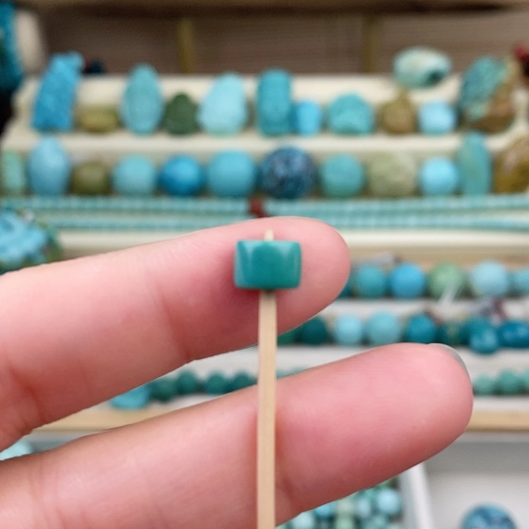 未镶嵌绿松石珠宝奇石7*5