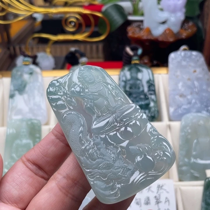 s****翡翠未镶嵌挂件玉