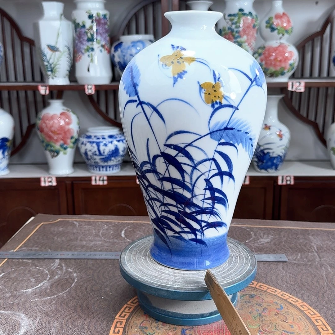 摆件景德镇陶瓷梅卢