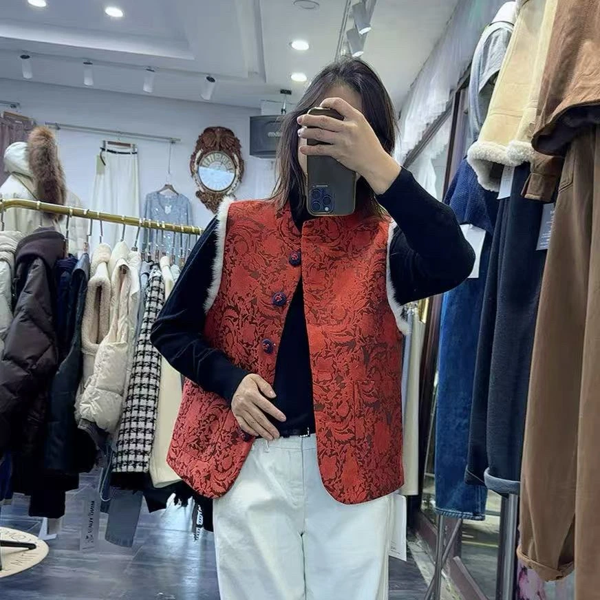 早春新款过年春节新中国国风马甲马夹无袖背心上衣女高档轻奢风潮