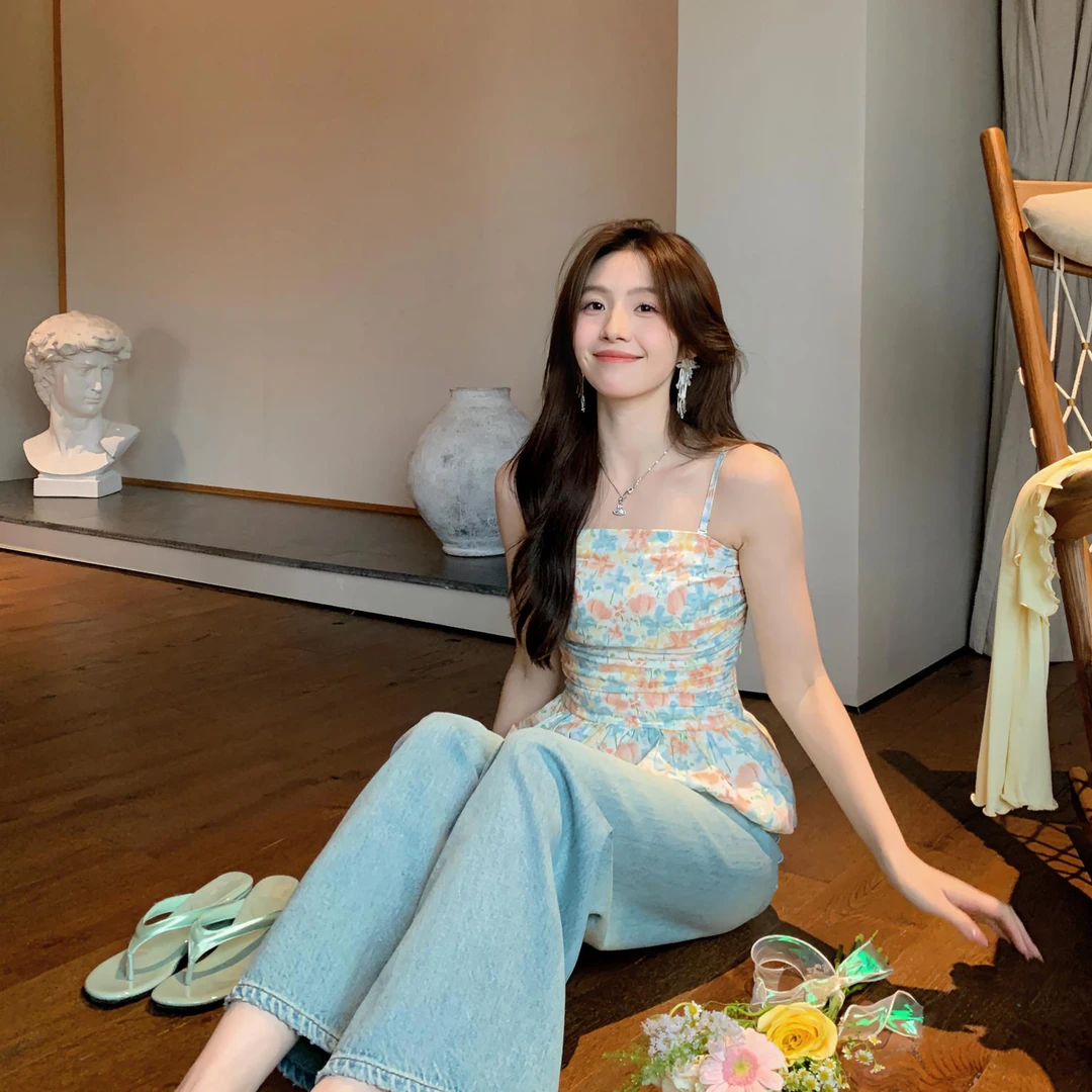 现Even一雯【清甜夏花】韩系高智感油画假日法式氛围感夏日吊带上衣