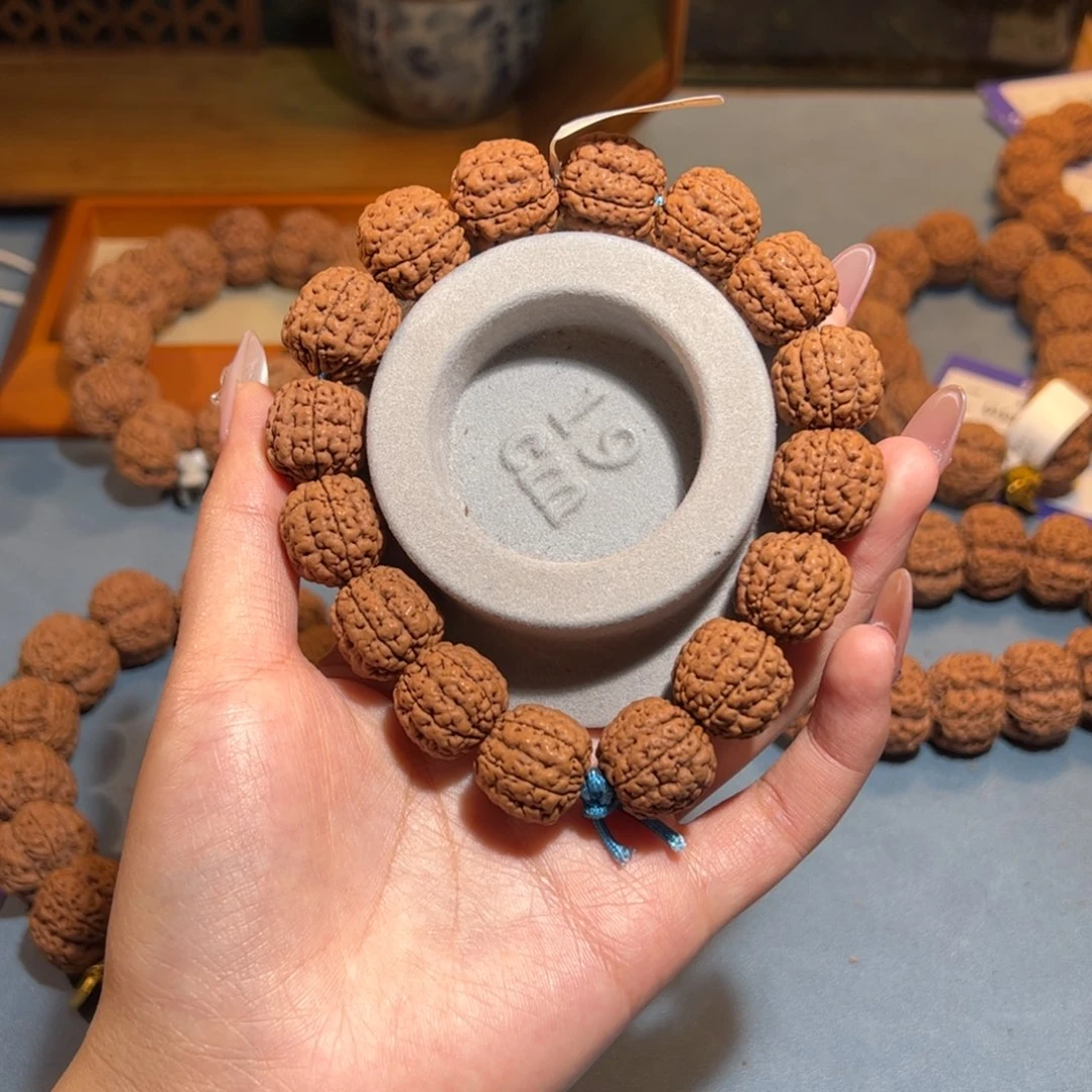 金刚菩提吊坠碧根果16mm