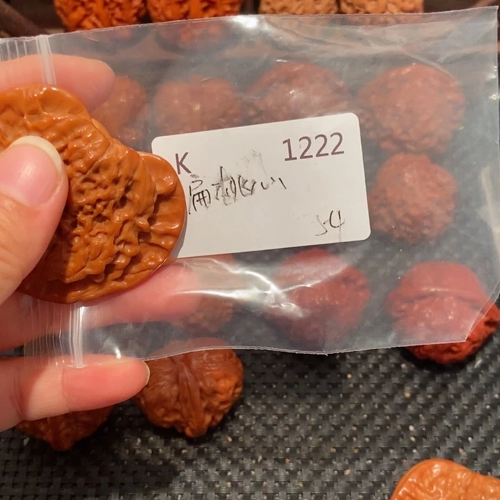 天***间把件文玩核桃精品文玩