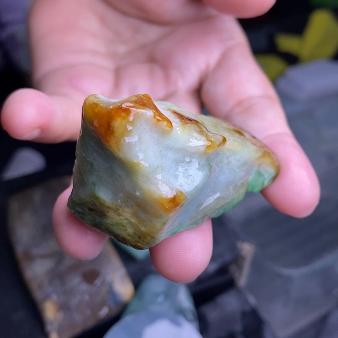 未镶嵌定制翡翠