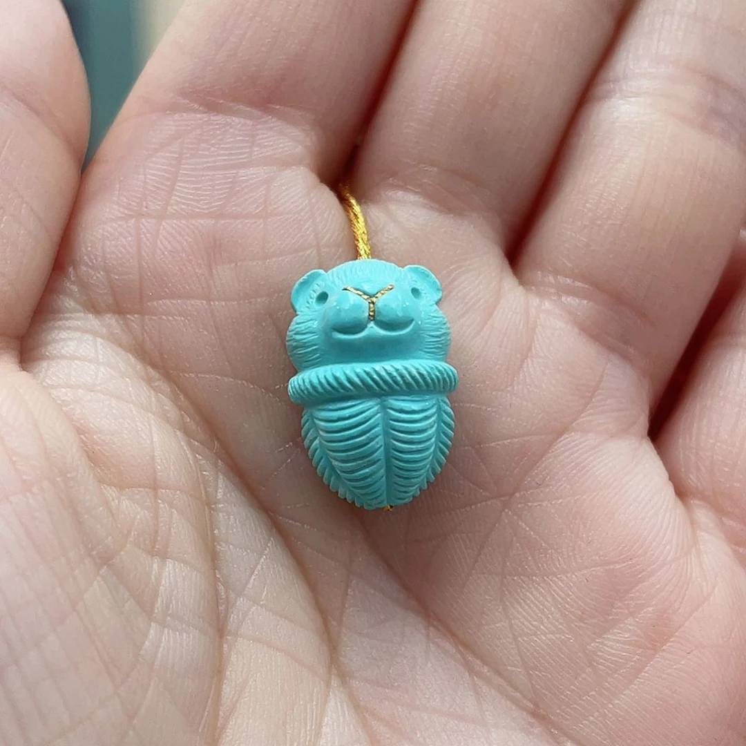 绿松石颈饰未镶嵌