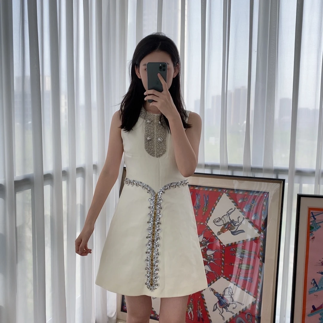 95新 MIU MIU/缪缪 麦殿/钉珠装饰无袖连衣裙 40码/250404WRRZF03