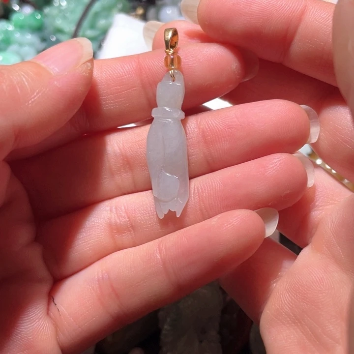 【闪购商品】翡翠颈饰未镶嵌用****5天然翡翠