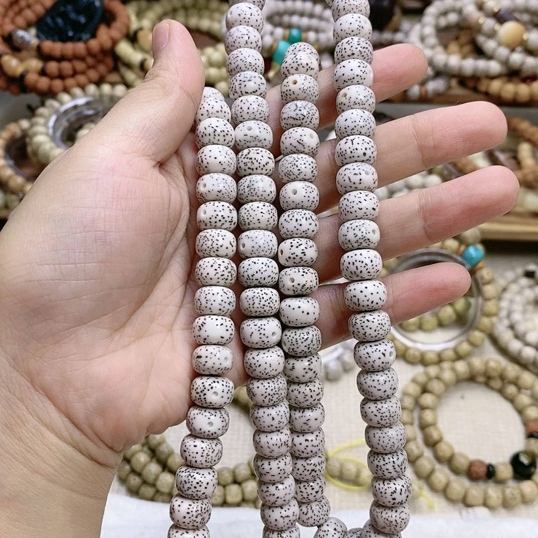 星月菩提手串星月108颗。 11*8