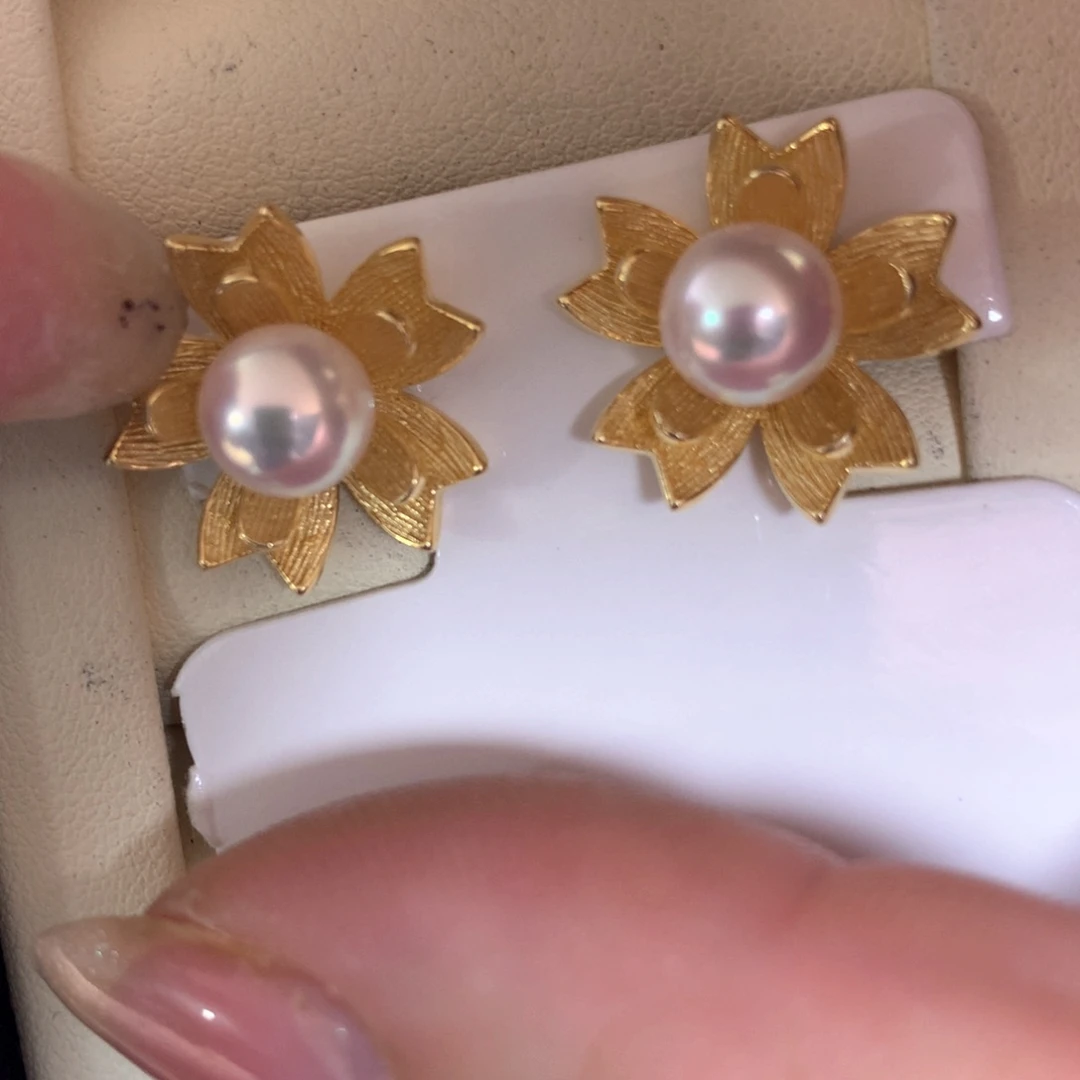 银S925镶嵌海水珍珠耳饰