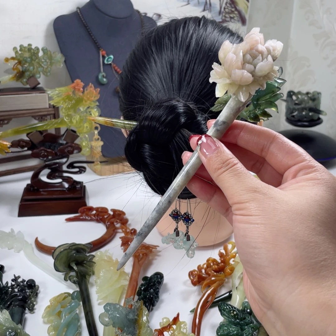 岫玉发饰未镶嵌岫玉粘接牡丹花