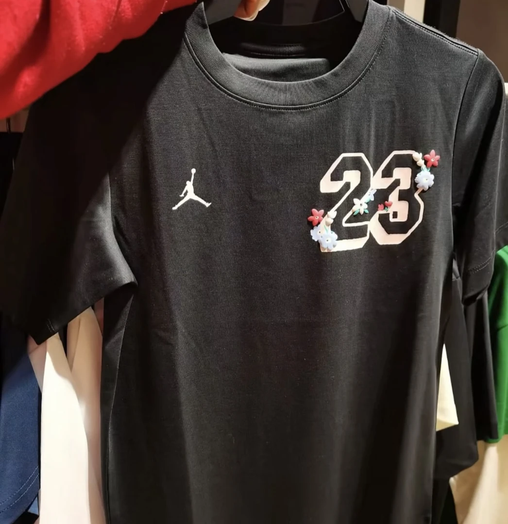 夏季运动休闲短袖T恤针织无领设计