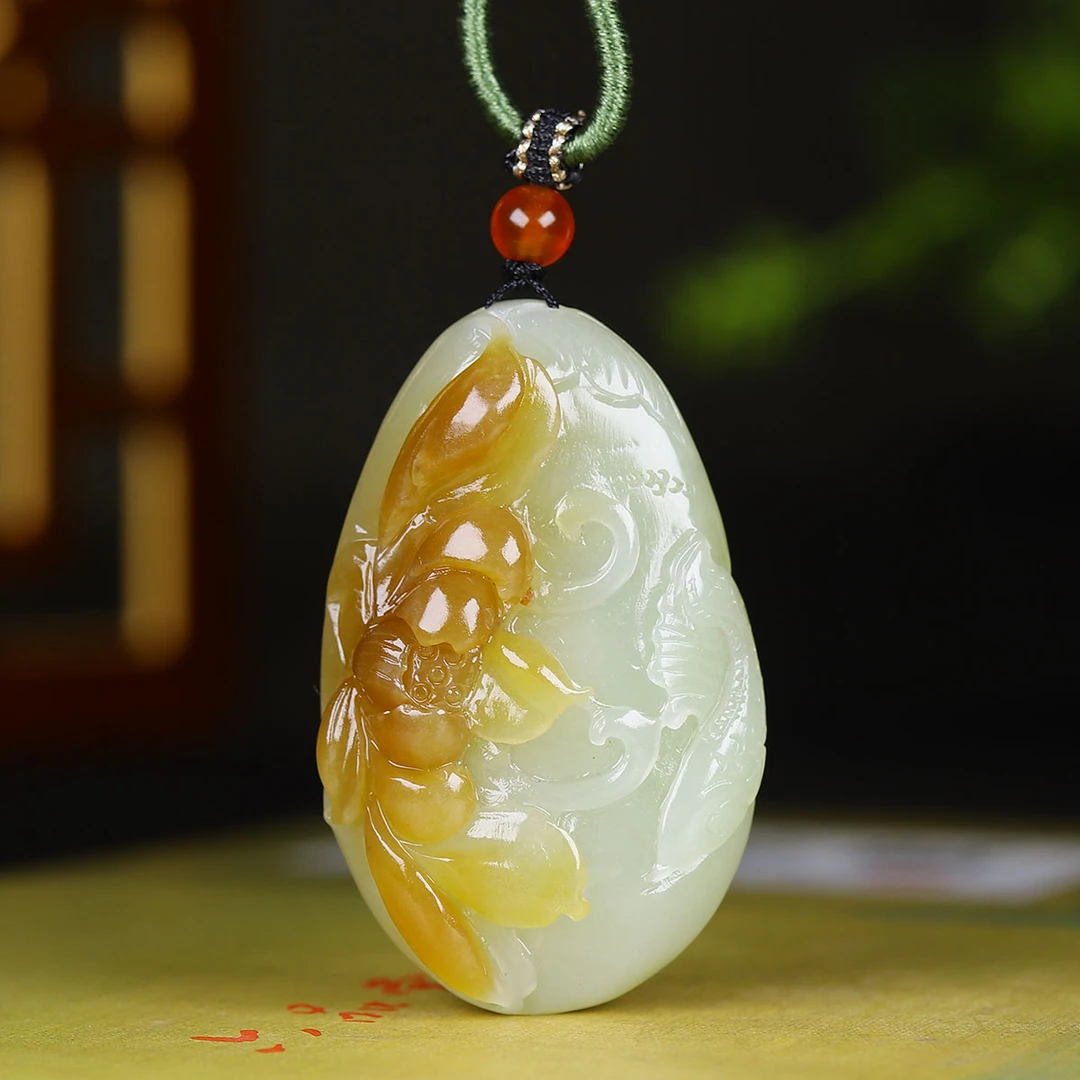 92372和田玉糖玉莲花鱼