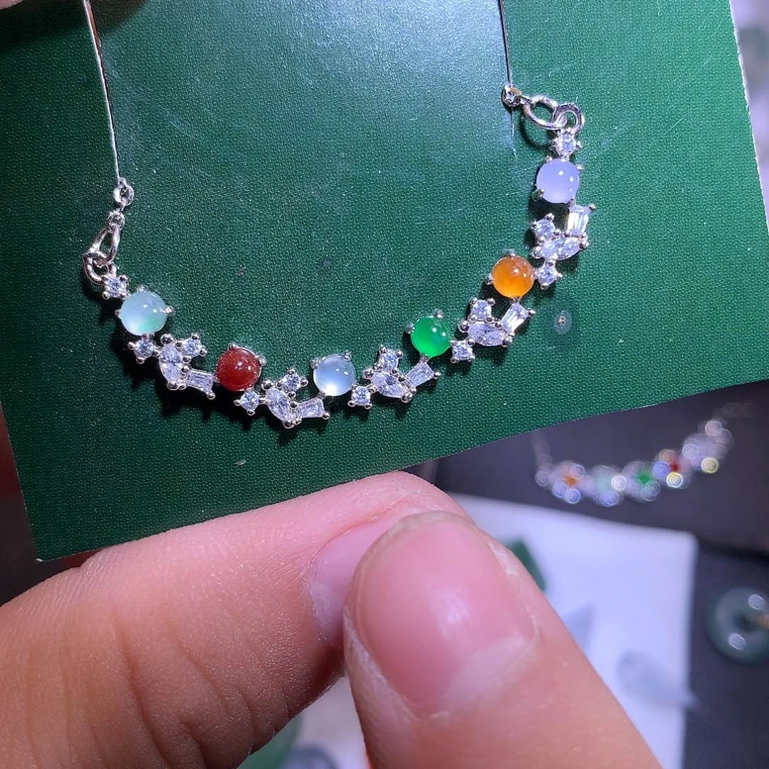 定制翡翠未镶嵌材料