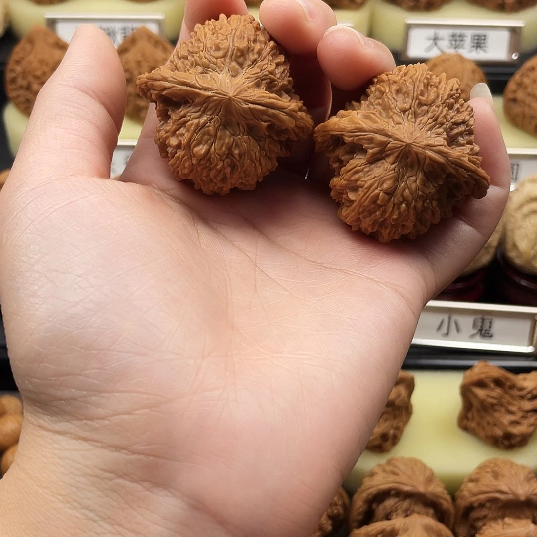 文玩核桃把件满天星43尺524