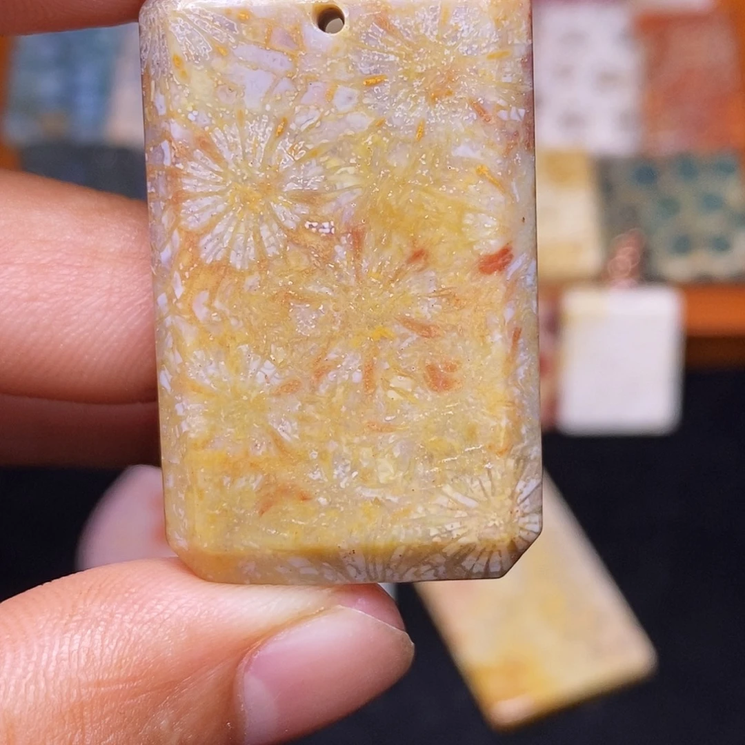 T***y硅化玉合金珊瑚玉
