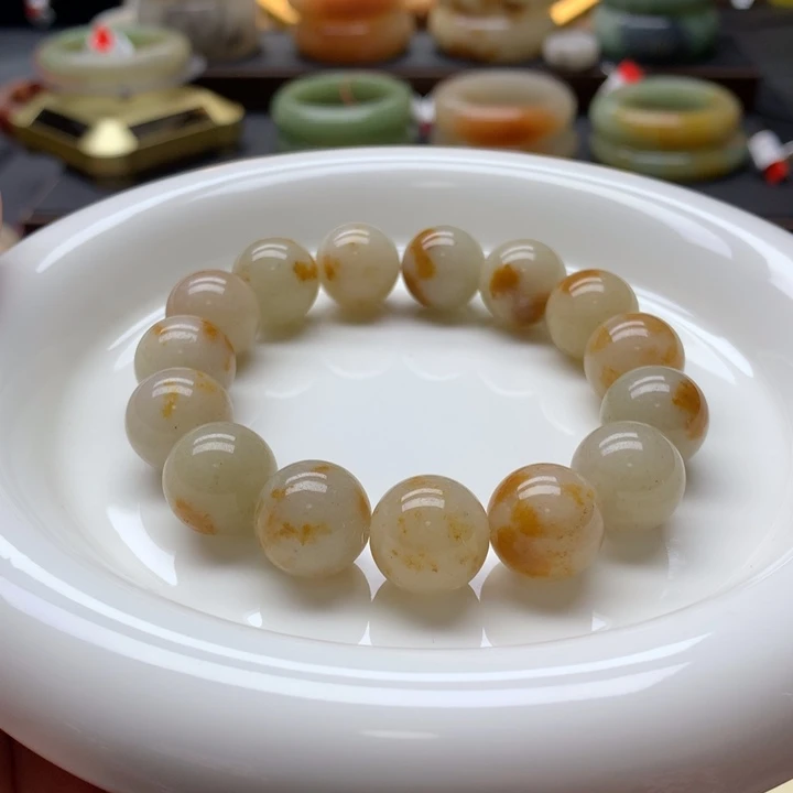 未镶嵌手镯石英岩玉