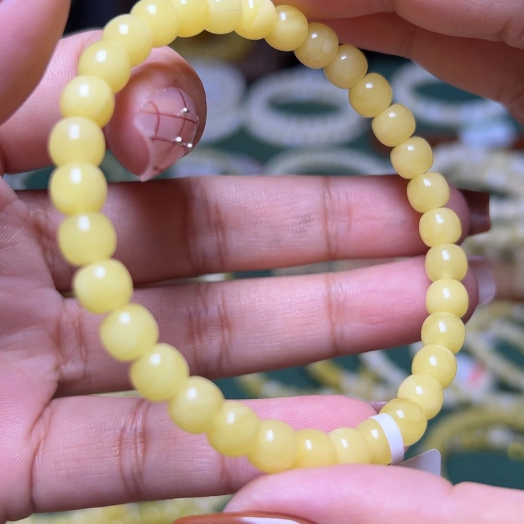 未镶嵌琥珀珠宝奇石