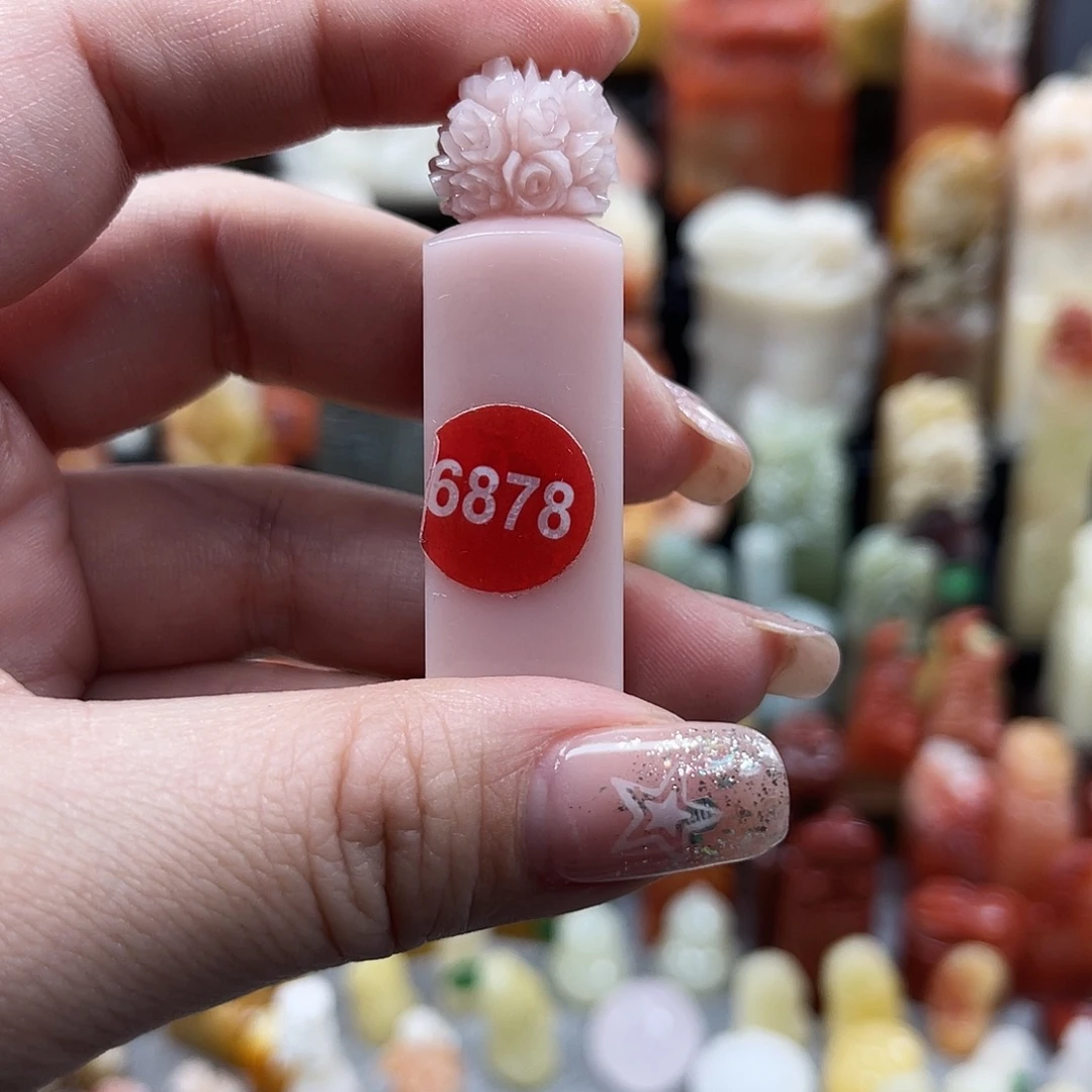 于***…寿山石印石6878。