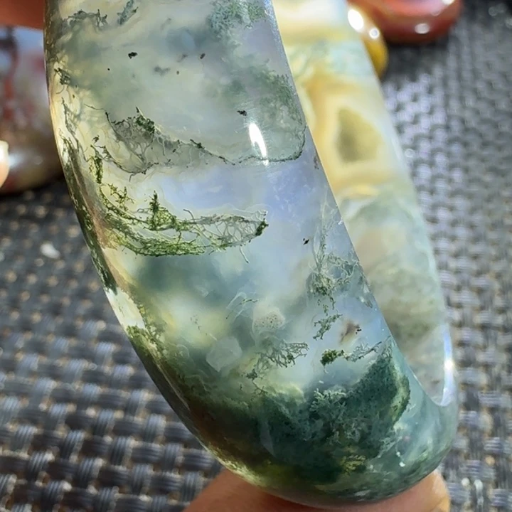 霖***阁玛瑙/玉髓未镶嵌颈饰