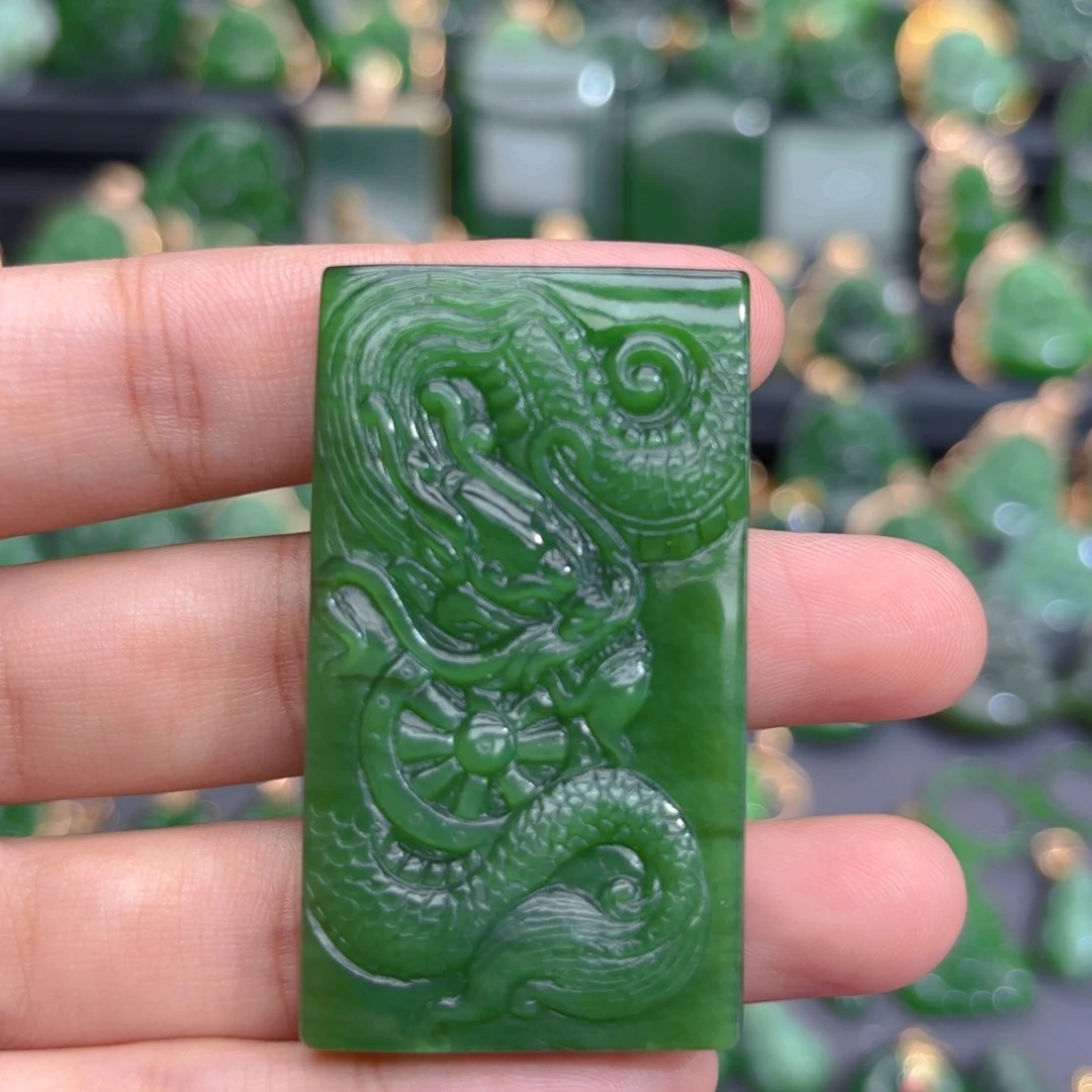 颈饰未镶嵌和田玉（碧玉）编绳