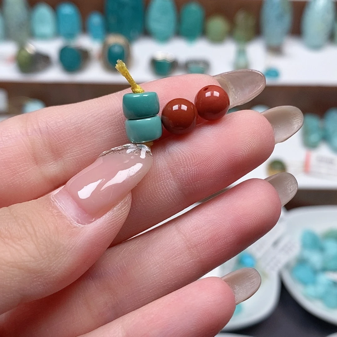 南红玛瑙未镶嵌珠宝奇石