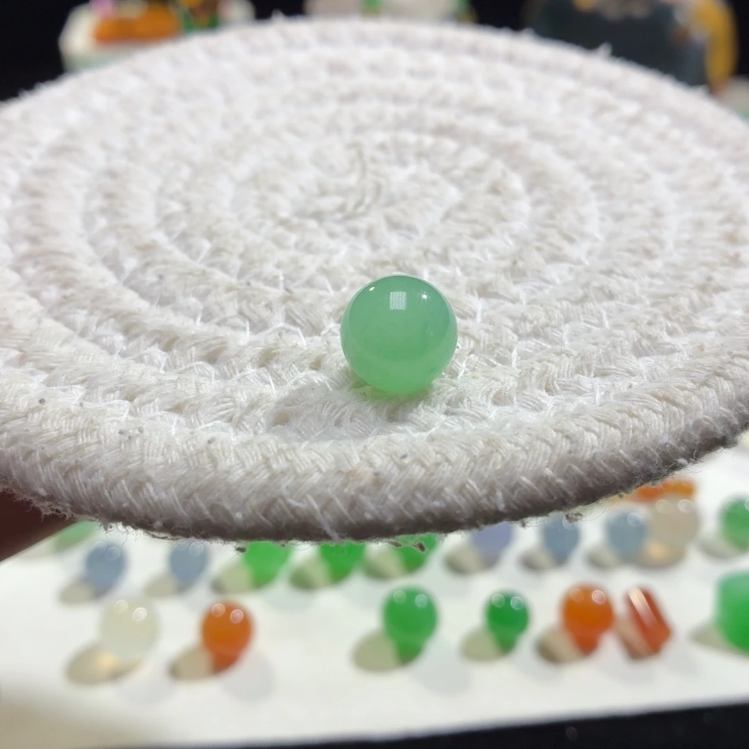 翡翠未镶嵌手链10.5满绿圆珠