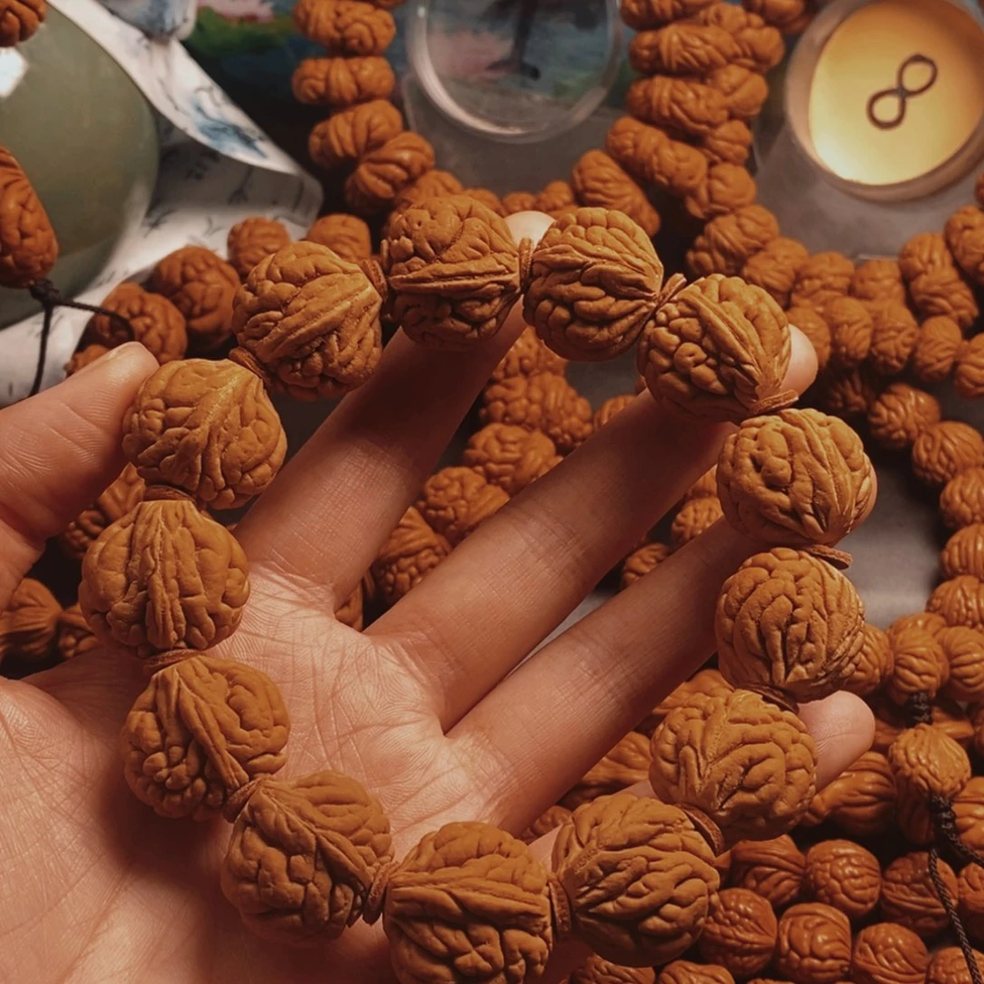 文玩核桃吊坠桃核