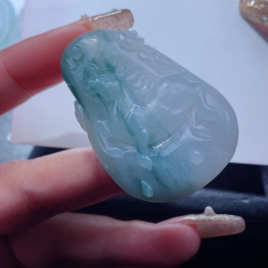 定制翡翠未镶嵌翡翠